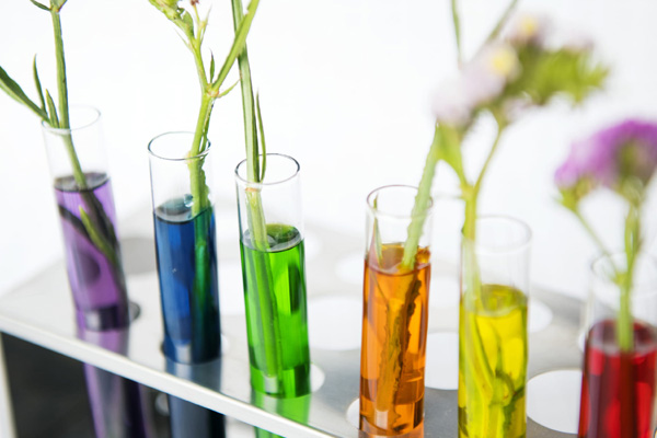 公司產(chǎn)品廣泛應(yīng)用于醫(yī)藥、電子、環(huán)保、塑料、紡織、日化等領(lǐng)域